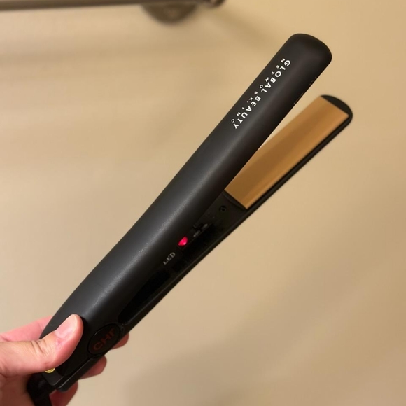 Other - Chi 1 inch ceramic flat iron